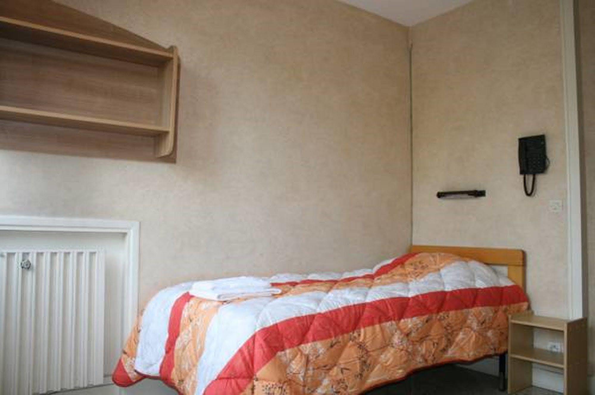 Residence Universitaire Lanteri Fontenay-aux-Roses Exterior foto
